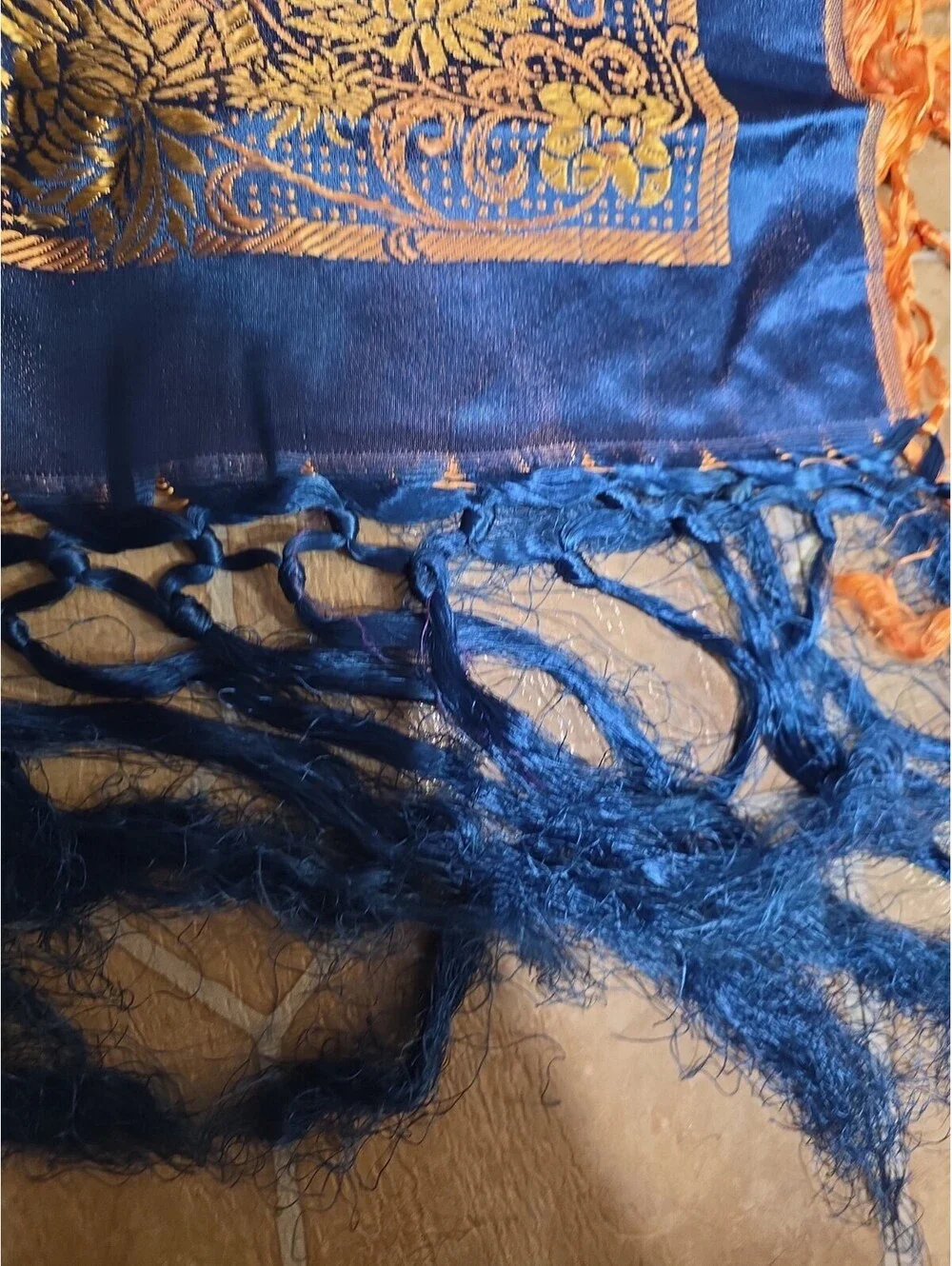Taj Mahal -Silk -Piano Shawl Scarf Vintage 31”X31”